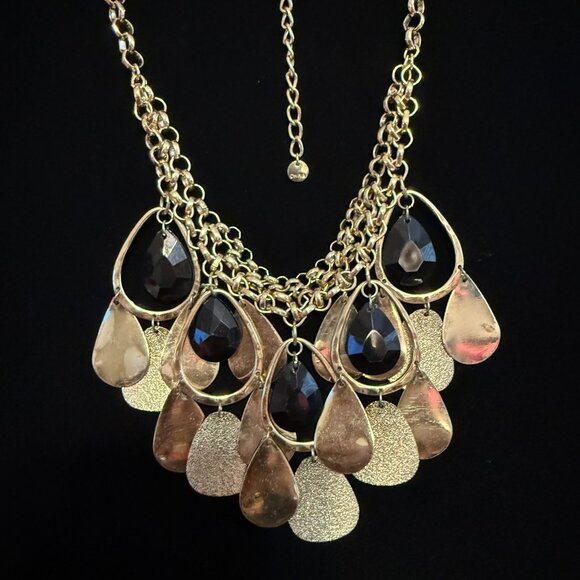 Chunky Gold Tone Georgian Style Chain Teardrop Bib Statement Necklace - Picture 1 of 6